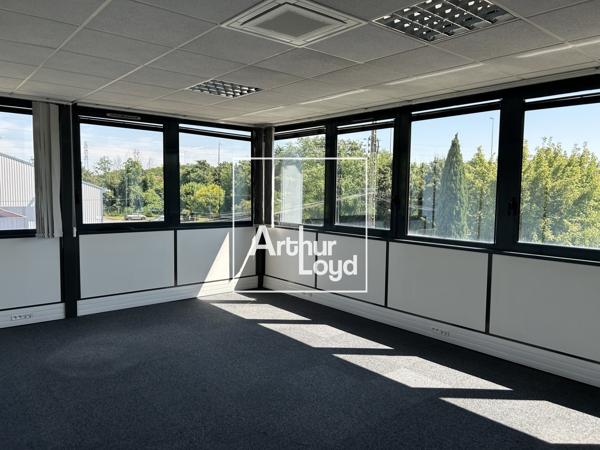 Bureaux à louer à Toulouse Basso Cambo avec parking privatif et climatisation