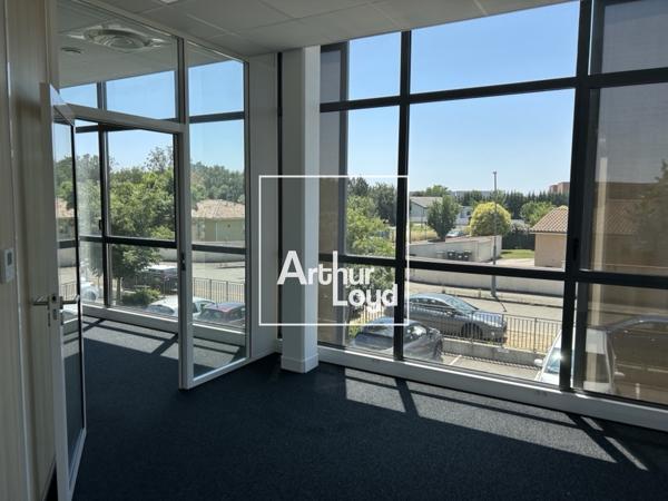 Bureaux à louer à Colomiers - Open space lumineux et accès PMR