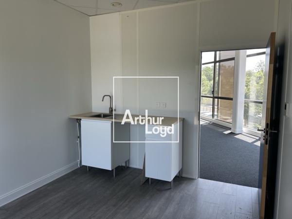 Bureaux à louer à Colomiers - Open space lumineux et accès PMR