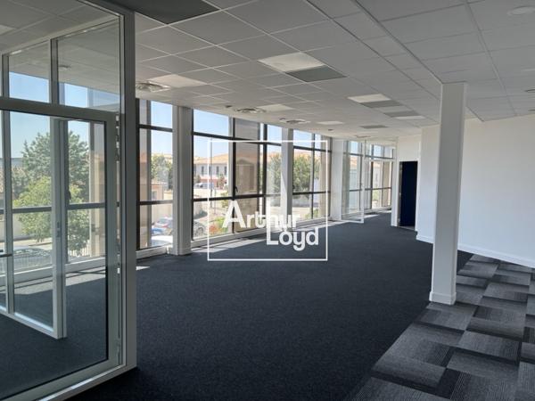 Bureaux à louer à Colomiers - Open space lumineux et accès PMR