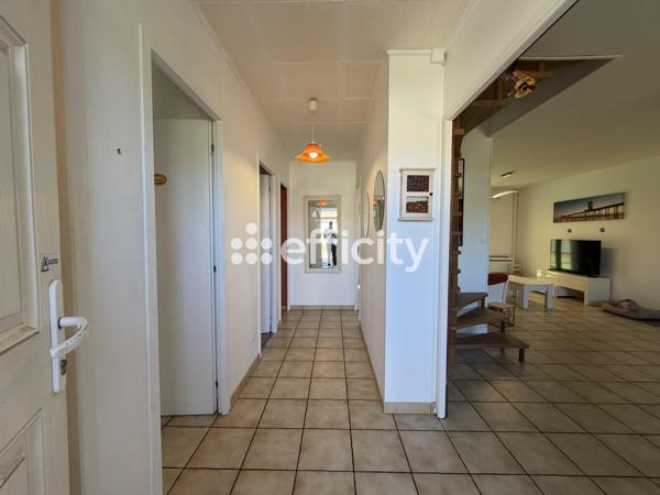 Maison
         5 pièces
        - 97 m² Exclusivité 349 000 € *