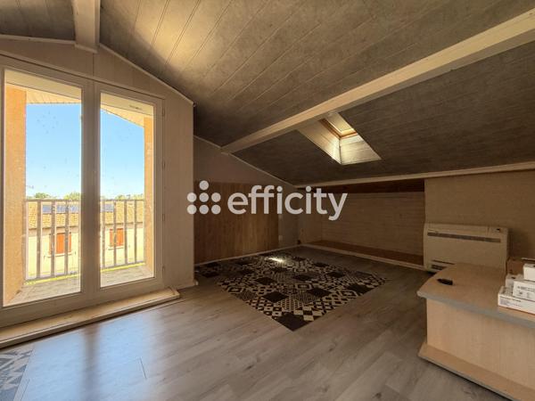 Maison
         5 pièces
        - 97 m² Exclusivité 349 000 € *