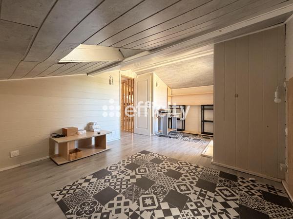 Maison
         5 pièces
        - 97 m² Exclusivité 349 000 € *