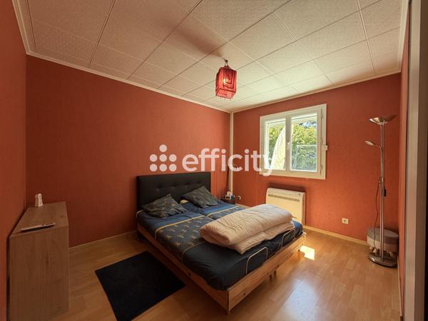 Maison
         5 pièces
        - 97 m² Exclusivité 349 000 € *