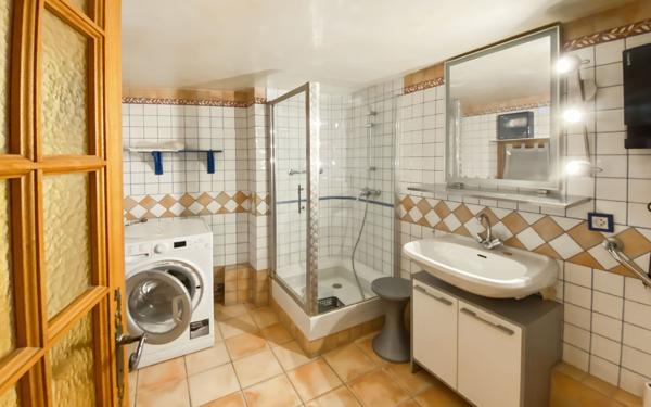 Appartement à louer    2 pièces • 38,61 m2 Cruis