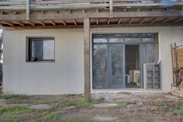 AIX-EN-PROVENCE - APPARTEMENT A RENOVER - T3 - TERRASSE - JARDIN - 335 000