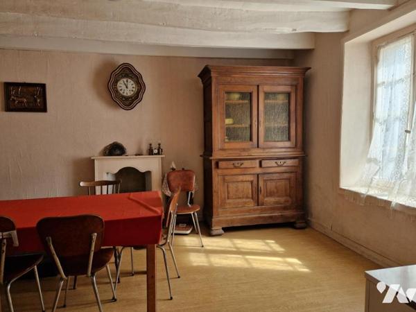 GUELTAS - CENTRE BOURG