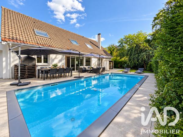 Maison à vendre 7 pièces 200,2 m² Santeny