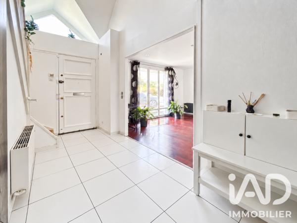 Maison à vendre 7 pièces 200,2 m² Santeny
