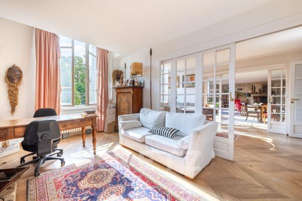 Immeuble hyper-centre Saint Germain-en-Laye