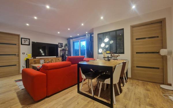 Appartement à vendre    4 pièces • 78,75 m2 Vaires-sur-Marne