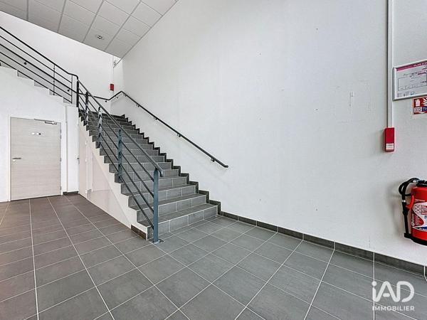Bureaux à vendre 250 m² Croix
