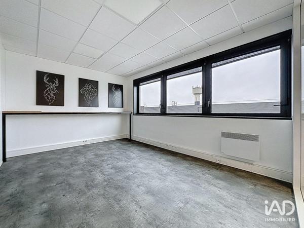 Bureaux à vendre 250 m² Croix