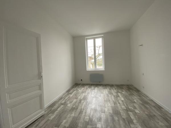 Appartement à vendre 82 950 € Sainte-Bazeille 3 p 74 m² DPE C