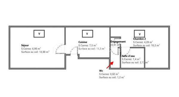 En exclusivité à Péroy-les-Gombries, entre Crépy-en-Valois et Nanteuil-le-Haudouin, découvrez cet appartement 2 pièces situé au 1er et dernier étage d’une petite copropriété de 4 logements.

Il développe une surface de 21,80 m² loi Carrez et 40,56 m² de surface au sol, offrant des volumes agréables et bien répartis.

L’entrée dessert une cuisine aménagée et équipée, un séjour lumineux, une chambre indépendante avec rangements, une salle d’eau, ainsi que des WC séparés.

Une place de stationnement privative complète ce bien.

Contactez moi dès aujourd’hui pour organiser une visite !

BON À SAVOIR : une visite virtuelle est disponible pour ce bien. Contactez moi pour le découvrir confortablement depuis chez vous !