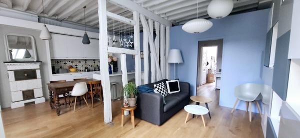 Appartement F4 à vendre  4 pièces - 76,77 m2 PARIS - 75003