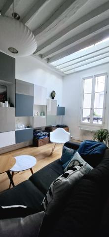 Appartement F4 à vendre  4 pièces - 76,77 m2 PARIS - 75003