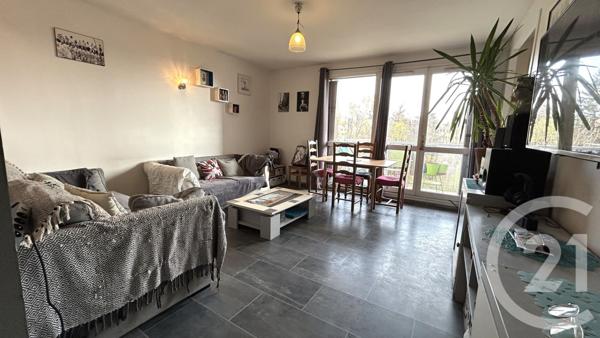 Appartement F4 à vendre  4 pièces - 84,68 m2 VAIRES SUR MARNE - 77