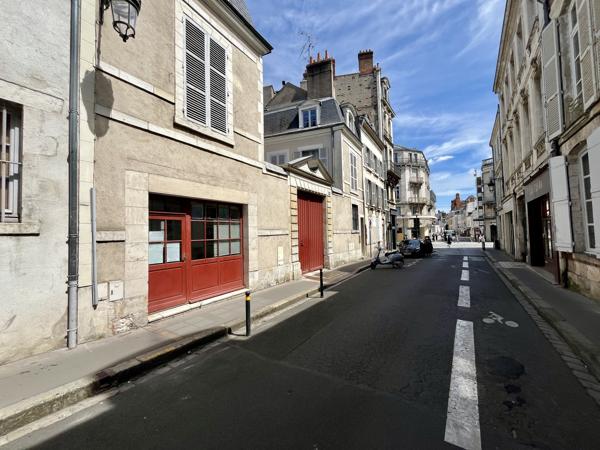 Bureaux à louer en hypercentre d'Orléans dans le Loiret - 69 m², idéalement situés