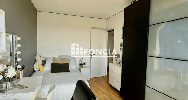 À vendre Appartement 5 pièces 94.32 m² - Saint-germain-en-laye 78100