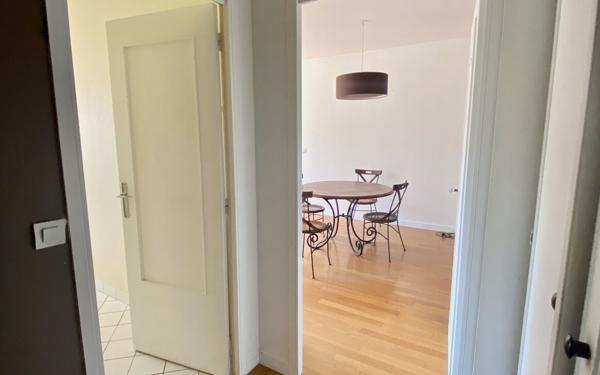 Appartement à vendre    2 pièces • 49,15 m2 Le Plessis-Robinson