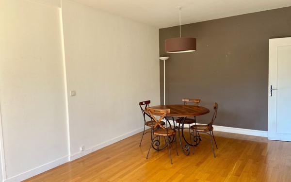 Appartement à vendre    2 pièces • 49,15 m2 Le Plessis-Robinson