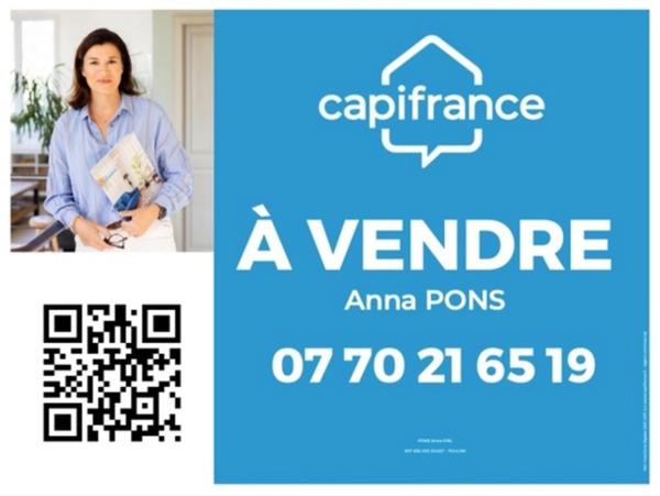Maison à vendre 6 pièces LE LAVANDOU (83), 4 chambres, vue dégagée et de nombreuses terrasses.