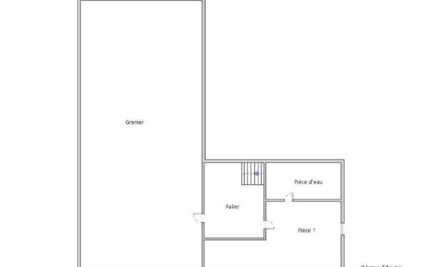 Immeuble à vendre    8 pièces •  Saint-Chély-d'Apcher