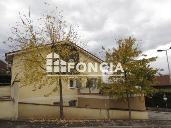 Location Appartement 3 pièces 62.75 m² - 102 RUE DE LA TOUR Le Versoud 38420