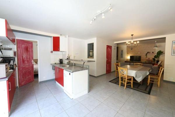 Vente / Maison avec dépendance à Saint-Vincent-de-Tyrosse (40230)