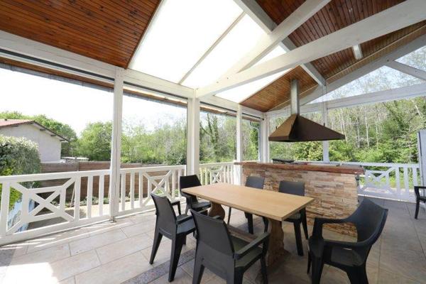 Vente / Maison avec dépendance à Saint-Vincent-de-Tyrosse (40230)