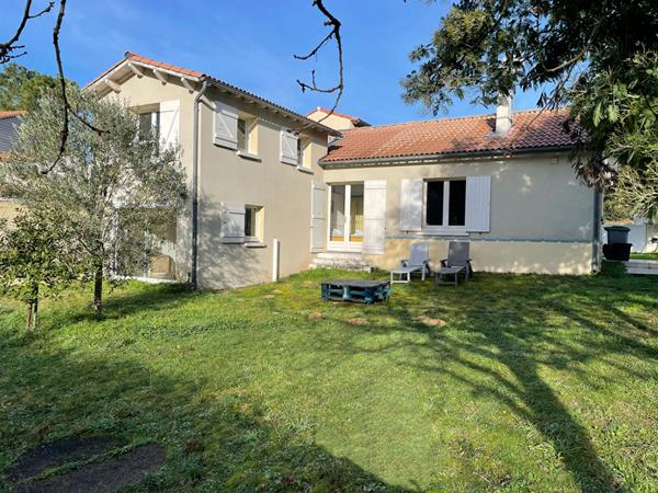 Maison Longeville Sur Mer 5 pièce(s) 121 m2