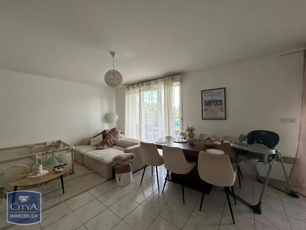 Appartement à louer 3 pièces 66.08m² Lèves (28300)