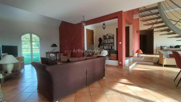 Vente Maison 6 pièces 192 m2 à La Ferté-Bernard