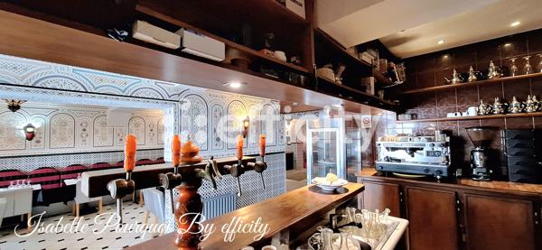 Immeuble 10 pièces - 317 m²