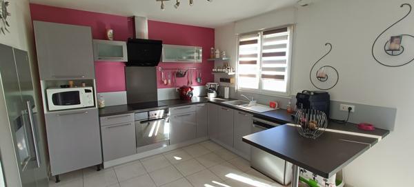 Pavillon plain-pied, 3 chambres 1100m² de terrain