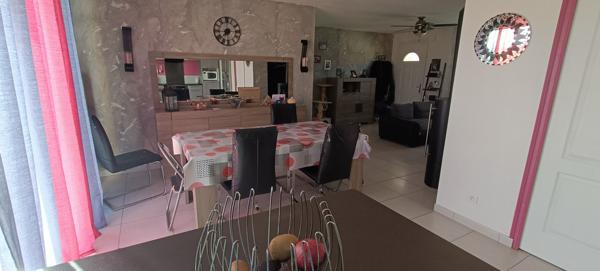 Pavillon plain-pied, 3 chambres 1100m² de terrain