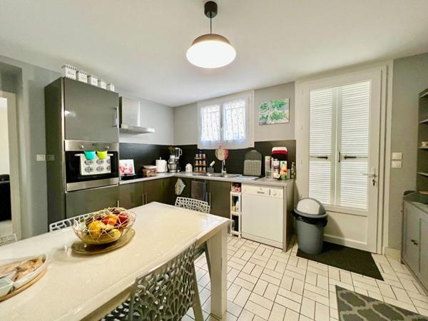 Immeuble Fourchambault 10 pièce(s)