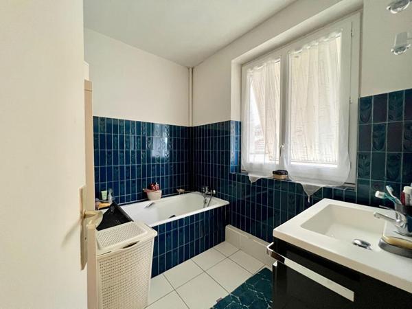 Immeuble Fourchambault 10 pièce(s)