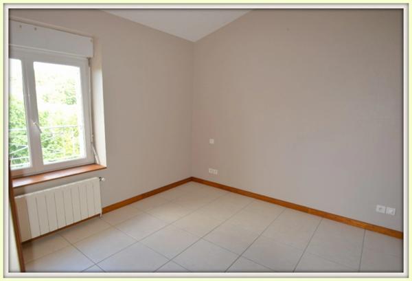 Dpt Lot et Garonne (47), à louer proche d' AGEN maison P4 de 85 m²  -Terrain clôturé