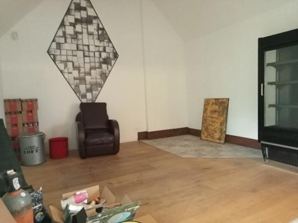 Maison de ville à fort potentiel + studio de 50m2