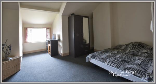 Maison de ville à fort potentiel + studio de 50m2