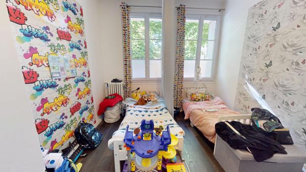 VILLEMOMBLE -CENTRE ÉGLISE -3 PIÈCES À LA DÉCO BOHÈME CHIC, PRÊT À VIVRE- 60 m2