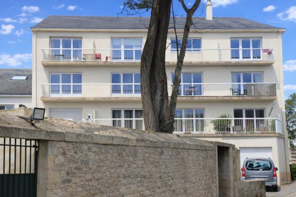 Haut-Pavé-St-Félix - T2 Traversant EST-OUEST