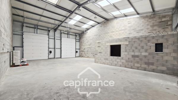 Dpt Saône et Loire (71), à louer proche de CHALON SUR SAONE Local industriel avec bureaux