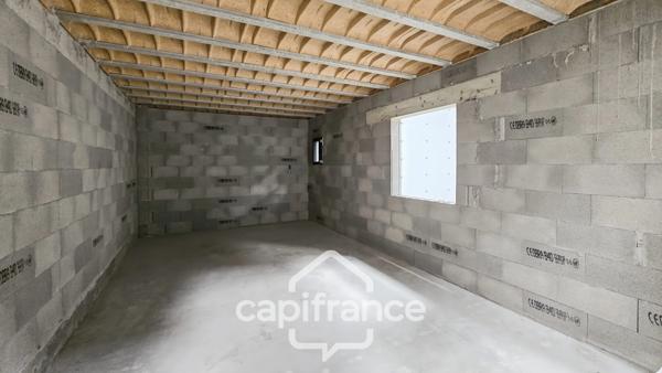 Dpt Saône et Loire (71), à louer proche de CHALON SUR SAONE Local industriel avec bureaux