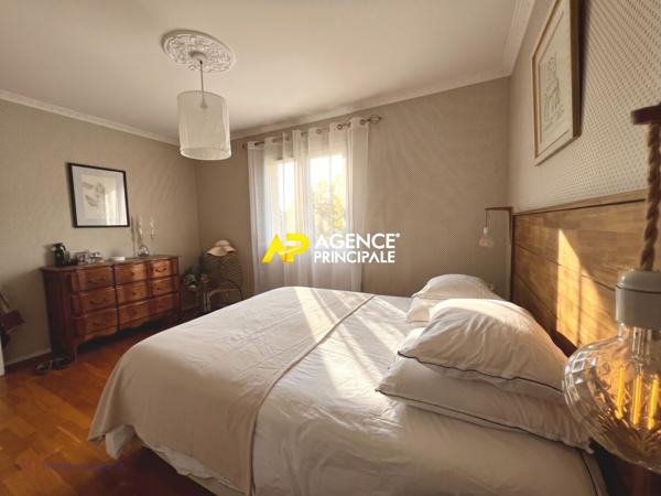 Maison Argenteuil - Coteaux 6 pièces 127m² au sol (110m² habitable), 4 chambres 499 000 € **  - Référence  4577