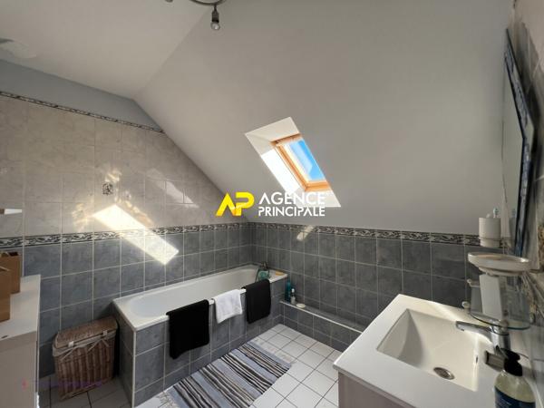 Maison Argenteuil - Coteaux 6 pièces 127m² au sol (110m² habitable), 4 chambres 499 000 € **  - Référence  4577