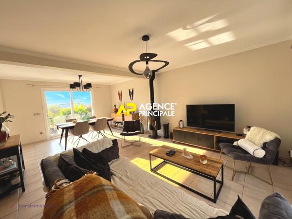 Maison Argenteuil - Coteaux 6 pièces 127m² au sol (110m² habitable), 4 chambres 499 000 € **  - Référence  4577