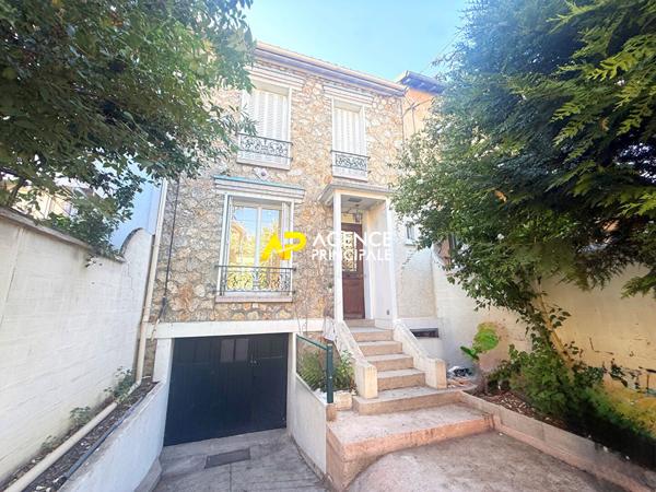 Maison Argenteuil ORGEMONT COLONIE 4 pièce(s) 3 chambres 80 m2 349 900 € **  - Référence  4598